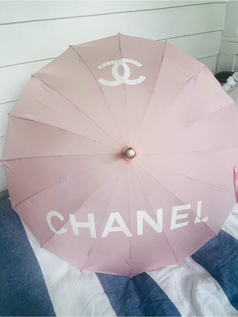 CHANEL Pink Logo Petite Umbrella